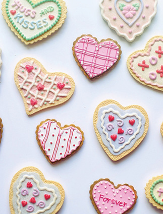heart shaped sugar cookies decorated for Valentines day